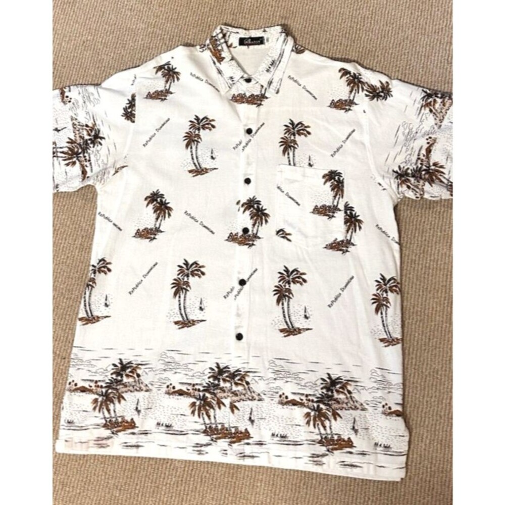 Men’s Button Up short sleeve collared Shirt Lightweight Cotton Beach Party boho